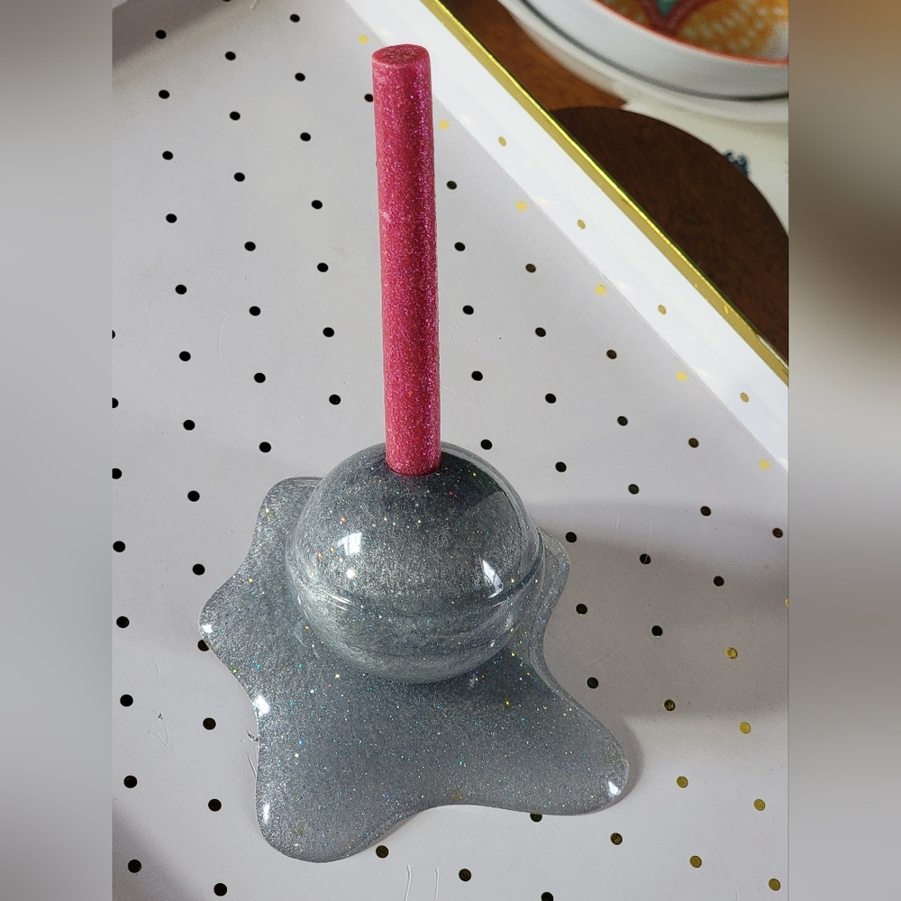 Handcrafted Epoxy Resin Statue Paper Weight Decor -Melting Lollipop / Popsicle - Picture 7 of 15